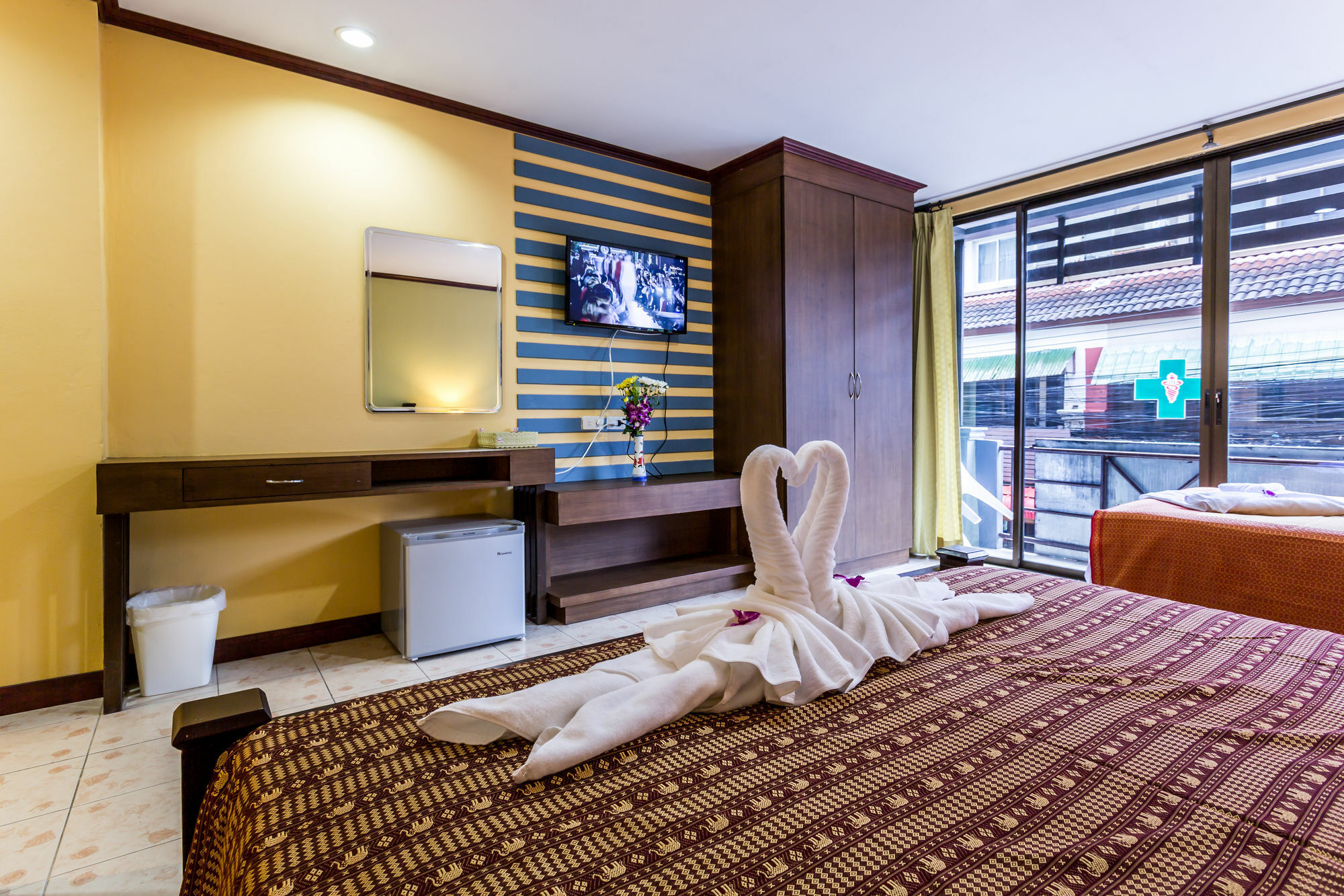 Royal Beach Residence Patong Zewnętrze zdjęcie